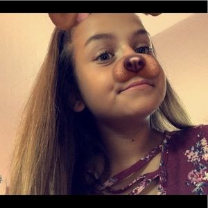 Meet your Posher, Christina